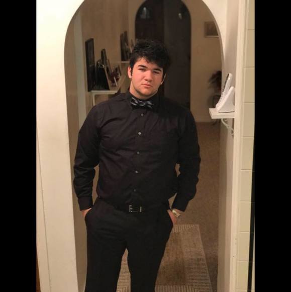 Profile Picture of Joey Capriglione (@joeyc1113) on Poshmark