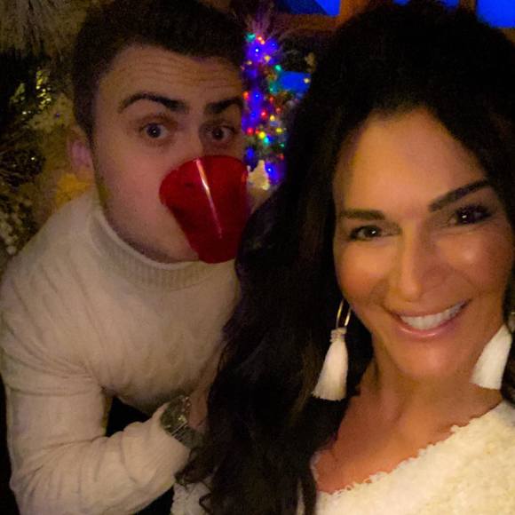 Profile Picture of Maria Surace (@marialynn1530) on Poshmark