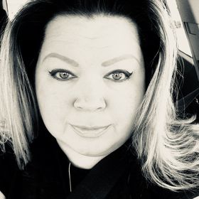 Profile Picture of Andrea Foster (@fosterandrea) on Pinterest