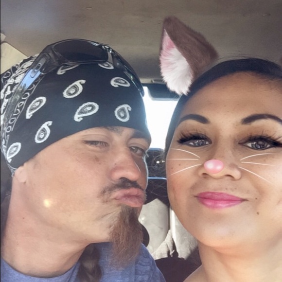 Profile Picture of Chylla Alapai (@cncmami96) on Poshmark