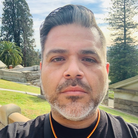 Profile Picture of Jose Iniguez (@jliniguez) on Poshmark