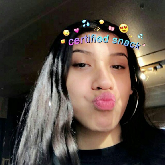 Daniela Ontiveros - Poshmark Profile Picture of Daniela Ontiveros (@dannylove13) on Poshmark