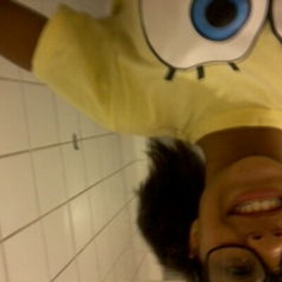 Profile Picture of Paula Vitória (@PaulaVick20) on Twitter