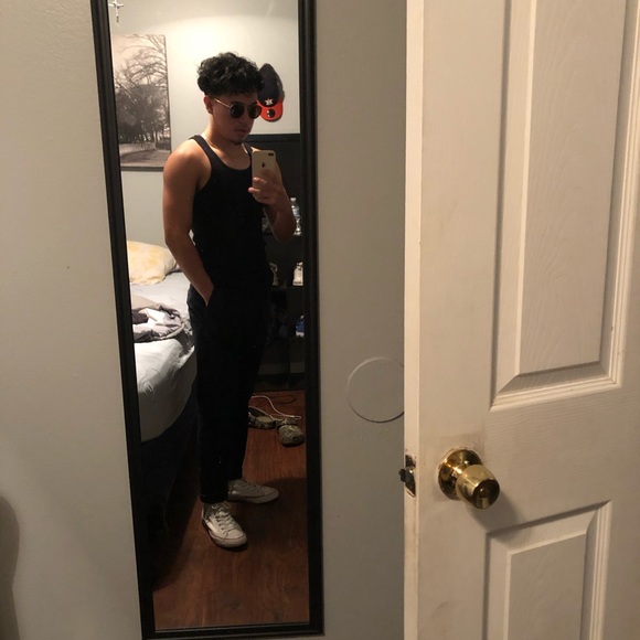 Profile Picture of Pedro Gutierrez (@pedroo2timess) on Poshmark