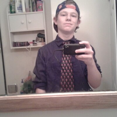 Profile Picture of Aaron Hodgson (@aaronhodgson13) on Twitter