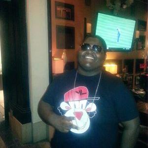 Profile Picture of Devin C. Clay (@highlghtthereal) on Twitter