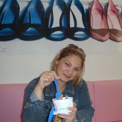 Profile Picture of April Hayes (@aprilhayes46) on Twitter