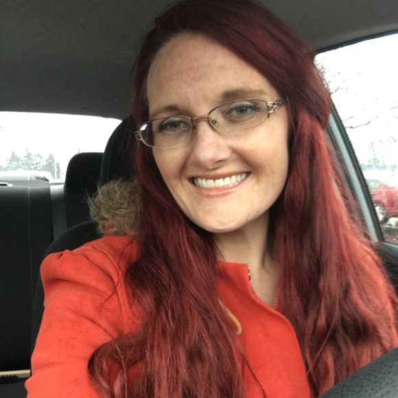 Profile Picture of Kelsie Dunham (@kadunham76) on Poshmark