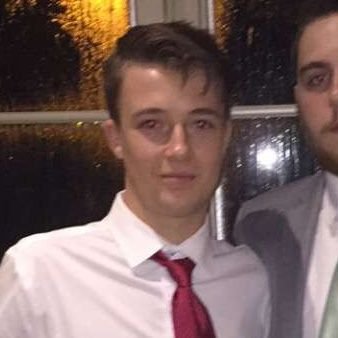 Profile Picture of Joe LaRash (@J_LaRash) on Twitter