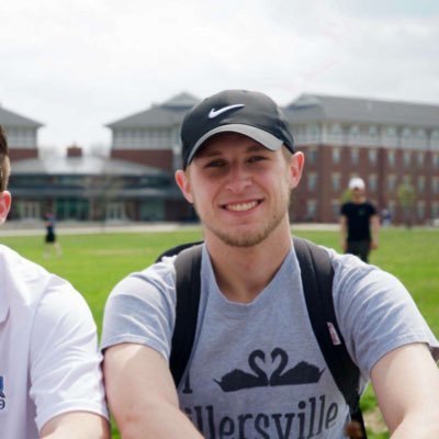 Profile Picture of Daniel Plunkett (@TubbyLarusso) on Twitter