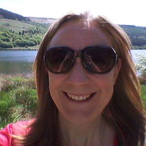 Profile Picture of Kate Mackenzie (@KateMackenzie18) on Twitter