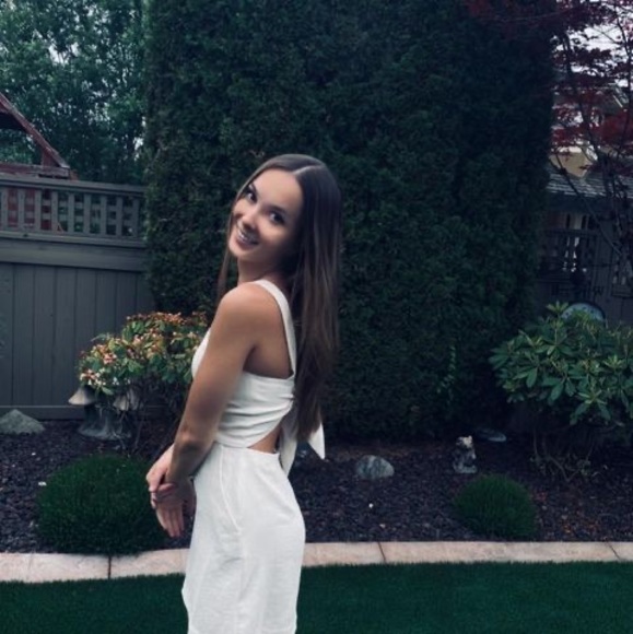 Profile Picture of Morgan Muncey-buckley (@morgansmb) on Poshmark