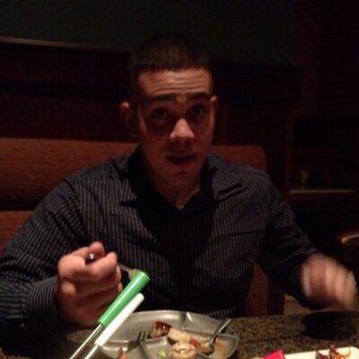 Profile Picture of Christopher DeRose (@marine1229) on Twitter