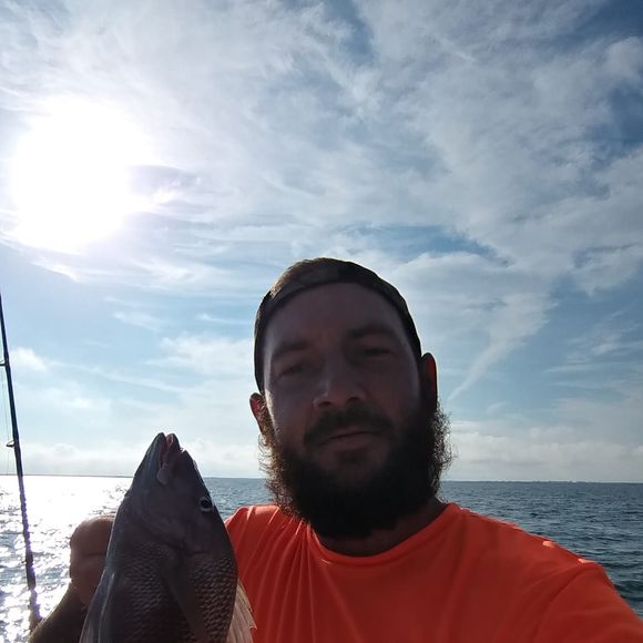 Profile Picture of Joseph Moore (@josephmoore672) on Poshmark