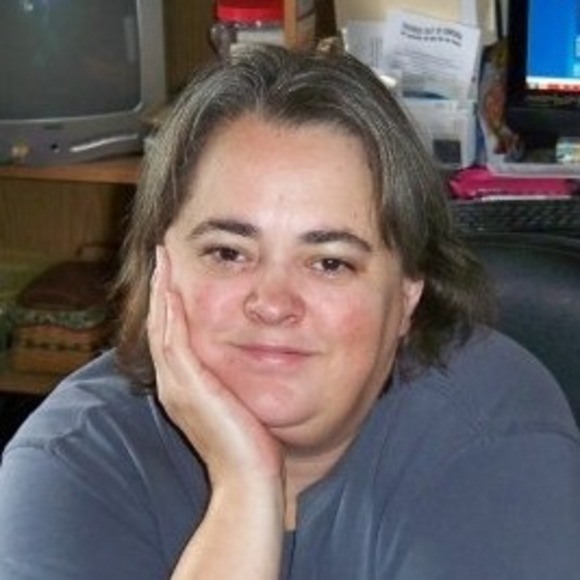 Profile Picture of Marilyn Tuttle (@tuttlem99) on Poshmark