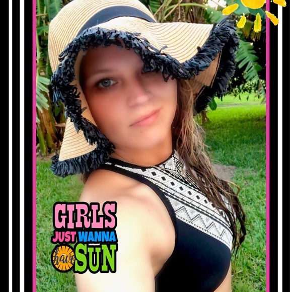 Profile Picture of Amy michele Branch-abney (@prettypennys504) on Poshmark