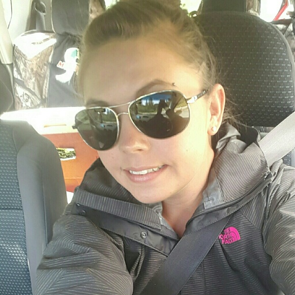 Profile Picture of Trinity Kriener (@trinityleann) on Poshmark