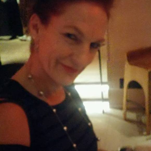 Profile Picture of Karen Eggeling (@golfgal119) on Poshmark