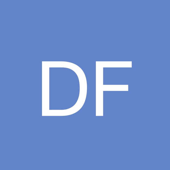Profile Picture of Danielle Finken (@poshyd3) on Poshmark