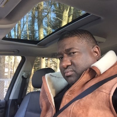 Profile Picture of Michael DeRoy (@Roy4De) on Twitter