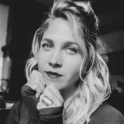 Profile Picture of Kara Knickerbocker (@karaknick) on Twitter