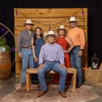 Profile Picture of Iris C. Buitron (@iris.c.buitron) on Facebook