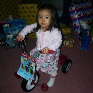 Profile Picture of Julie Bukowski (@juuuuleeeee) on Myspace