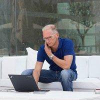 Profile Picture of Mark Reeves (@MarkRee59777999) on Twitter
