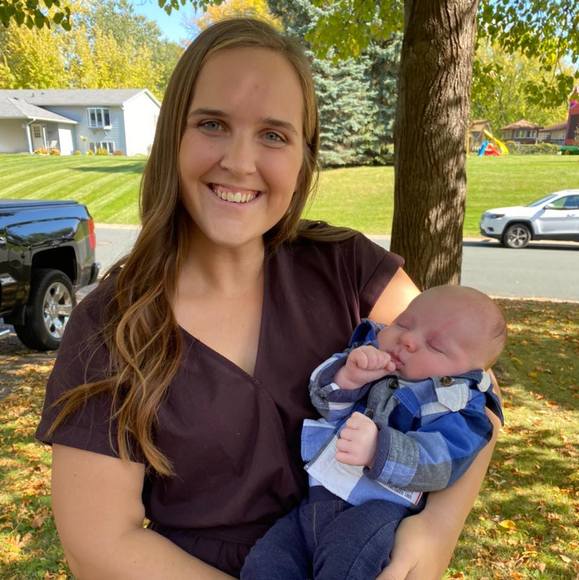 Profile Picture of Cora Vandewege (@corabourb) on Poshmark