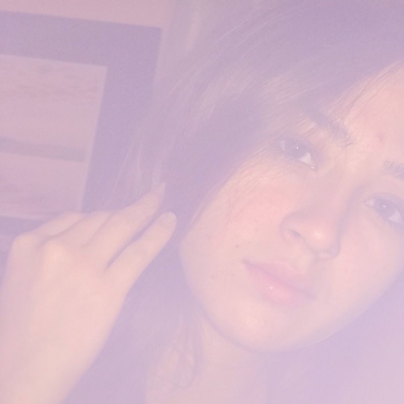 Profile Picture of Alba Galvis (@albablue99) on Poshmark
