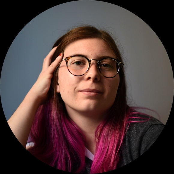 Profile Picture of Victoria Benkowski (@dustytide) on Poshmark