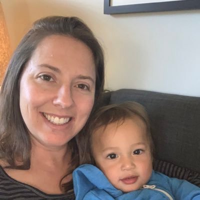 Profile Picture of Carly Stadum-Liang (@Kitchikini) on Twitter