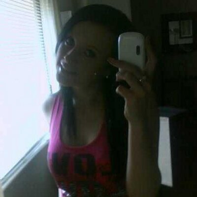 Profile Picture of Lara Shaw (@larashaw) on Twitter