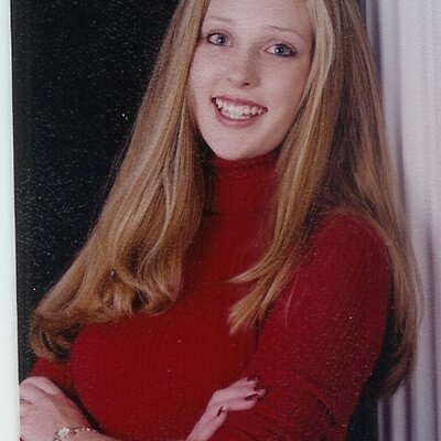 Profile Picture of Caitlyn Cory (@caitlyncory) on Twitter
