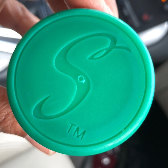 Dana Flamer - Poshmark Profile Picture of Dana Flamer (@danad443) on Poshmark