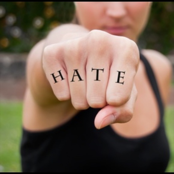 Profile Picture of Jose Corrales (@esme958) on Poshmark