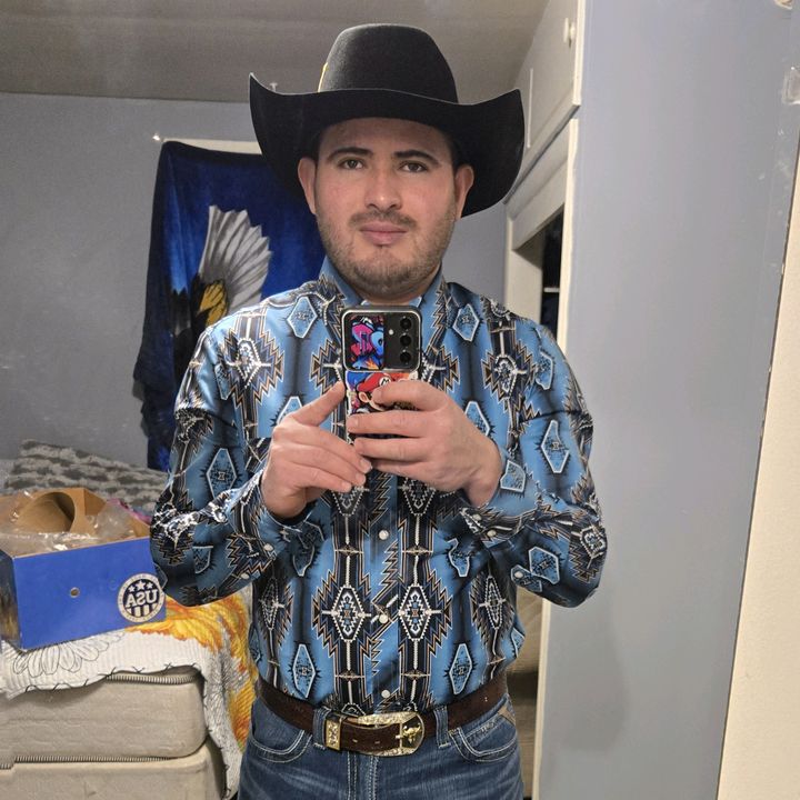 Profile Picture of Omar Pacheco (@omarpacheco207) on Tiktok