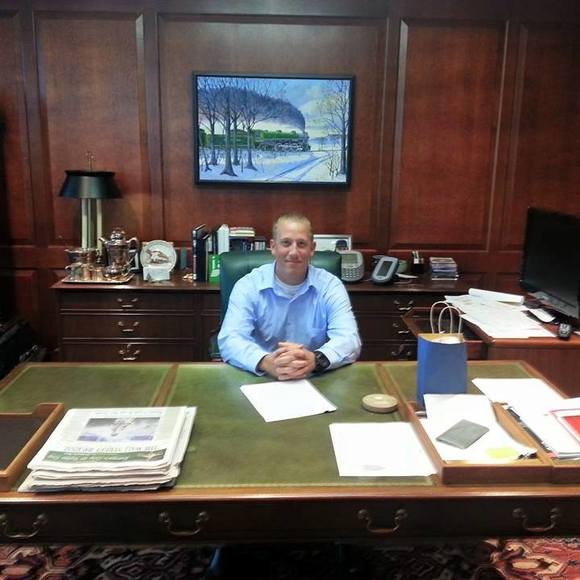 Aloysius Schmucker - Poshmark Profile Picture of Aloysius Schmucker (@schmuckerac) on Poshmark