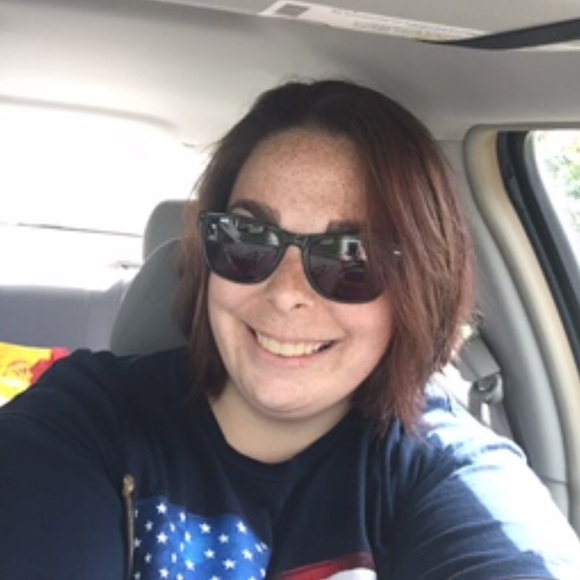 Christine Alioto - Poshmark Profile Picture of Christine Alioto (@chris_a17963) on Poshmark