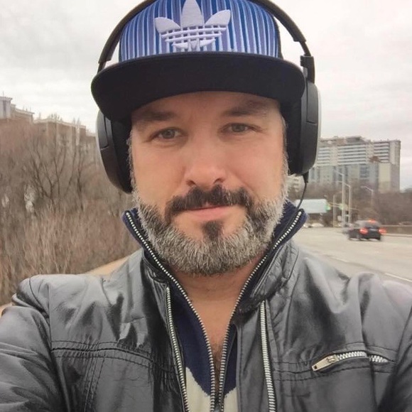 Profile Picture of Bryon Dorchak (@bdorchak123) on Poshmark