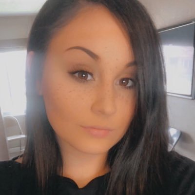Profile Picture of Erin (@ErinCaskey) on Twitter