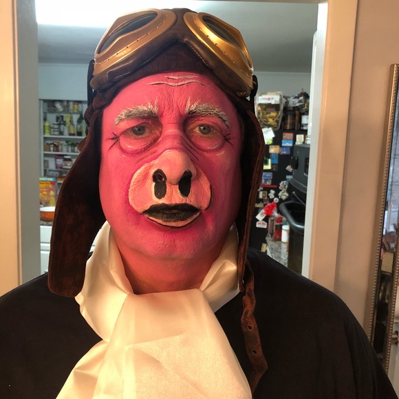 Profile Picture of Scott Frost (@scottfrost) on Poshmark