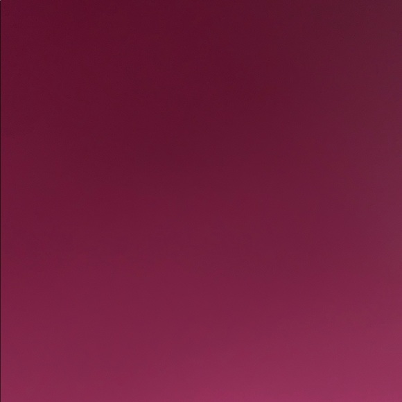 Profile Picture of Caroline Getek (@caragetek) on Poshmark