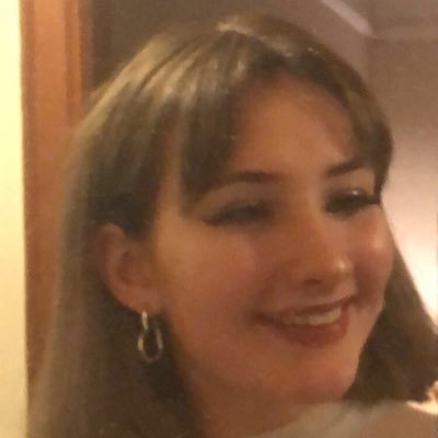 Profile Picture of Iris (@_irismurray) on Twitter