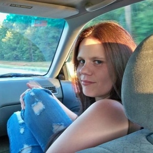 Profile Picture of Amber Coffee (@childonacid024) on Myspace