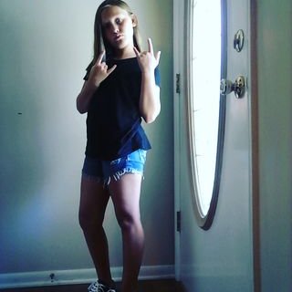 Profile Picture of Haley Browning (@haleymae2004) on Twitter