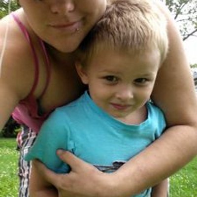 Profile Picture of Charlene Foster (@mommy2be225) on Twitter