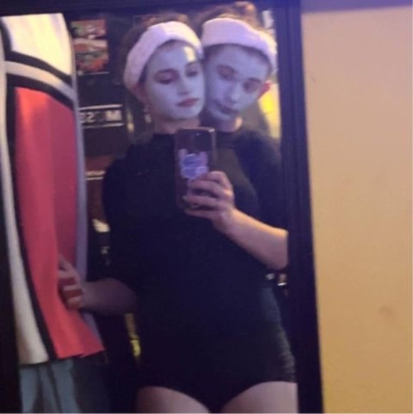 Profile Picture of Bailey Bates (@baileybates0707) on Poshmark