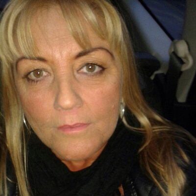 Profile Picture of Jeannie Jones (@jeanniejones17) on Twitter