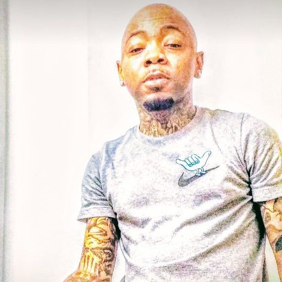 Profile Picture of Steve Bovan (@stevebovan) on Poshmark